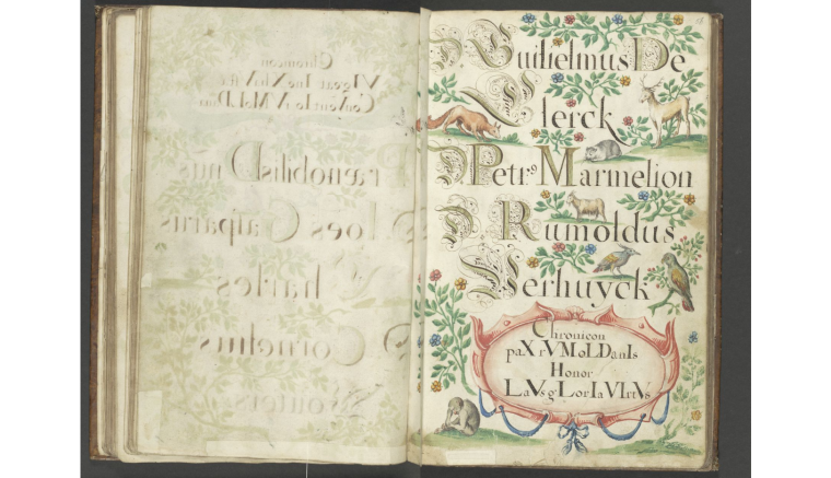 Afbeelding van een rijkelijk versierde pagina uit het Register van de broederschap Sint-Rombout met daarop enkele namen geschreven en illustraties van platen en dieren (eekhoorn, hert, geit, aap, vogel...)